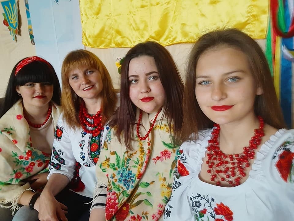Красуні - україночки з Андріяшівки