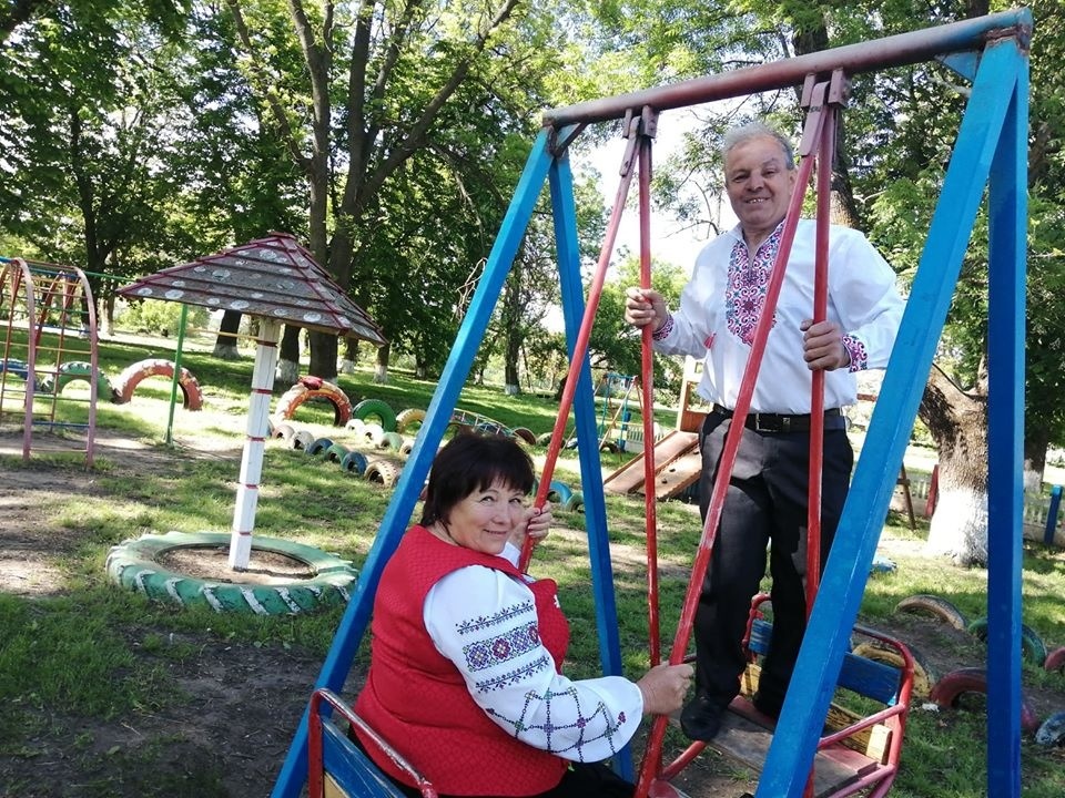 культпрацівники з Немирівського з вишиванками не розлучаються ні в свята, ні в будні